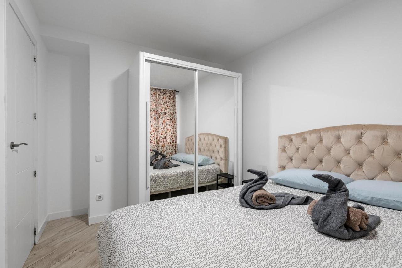 El Triangulo Del Arte - Jacuzzi Apartment Madrid Bagian luar foto