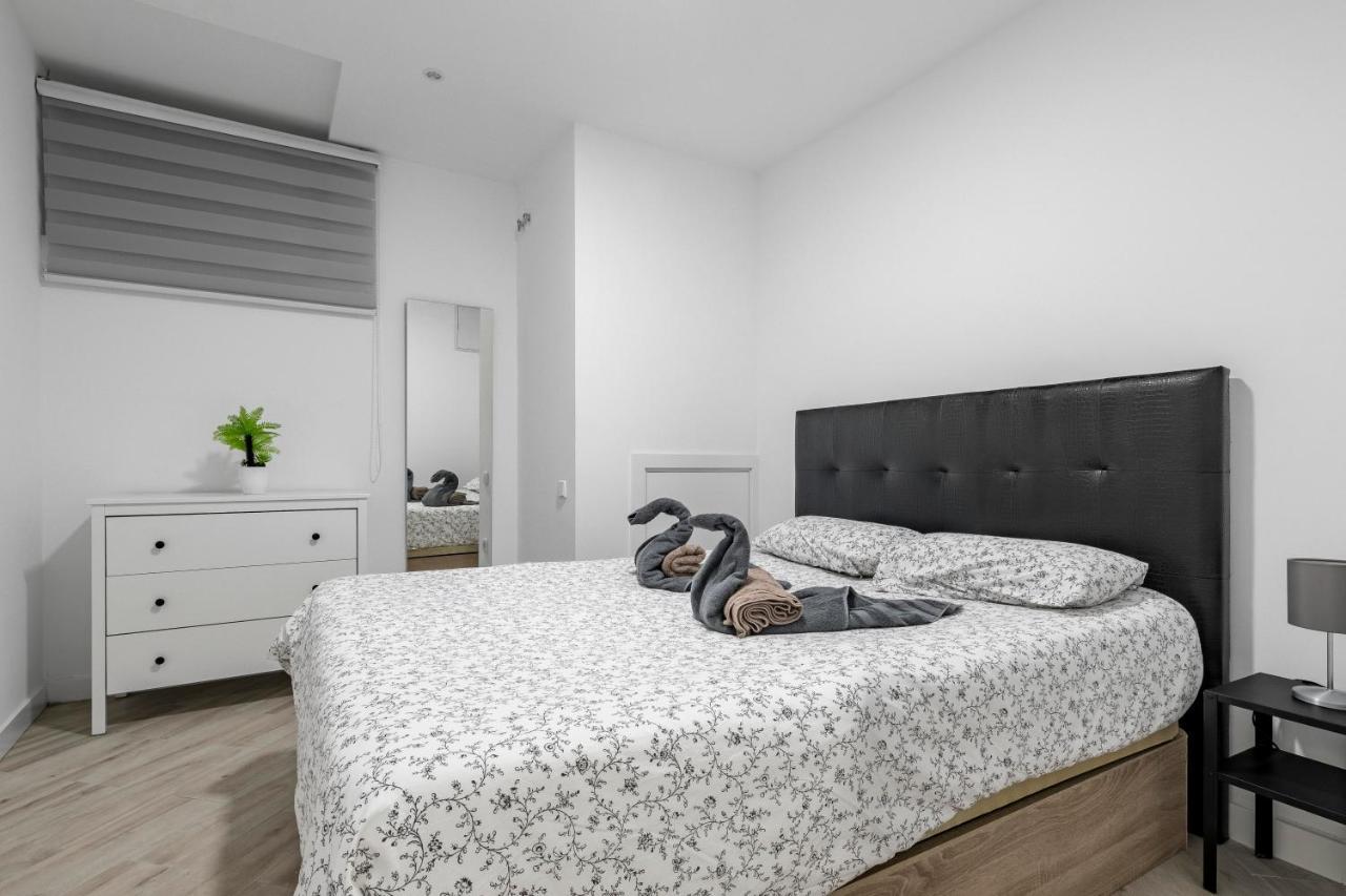El Triangulo Del Arte - Jacuzzi Apartment Madrid Bagian luar foto