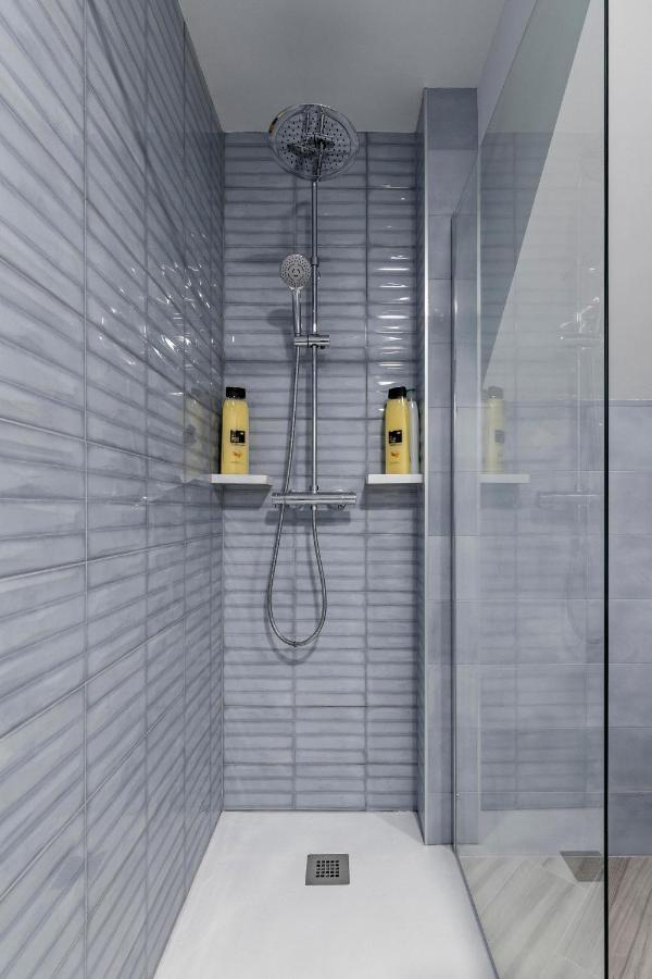 El Triangulo Del Arte - Jacuzzi Apartment Madrid Bagian luar foto